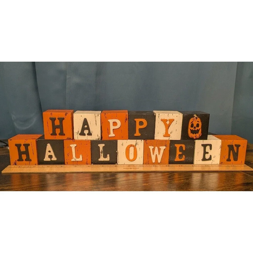 Target 2010 Halloween Wooden Block Set 15-Piece Orange Black Pumpkin Distressed